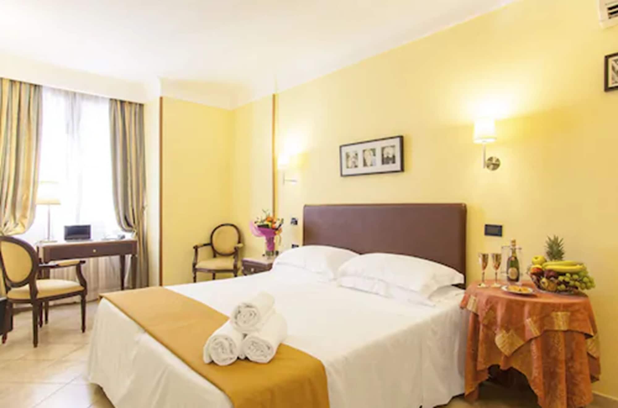 Hotel Tuscolana Roma Exterior foto