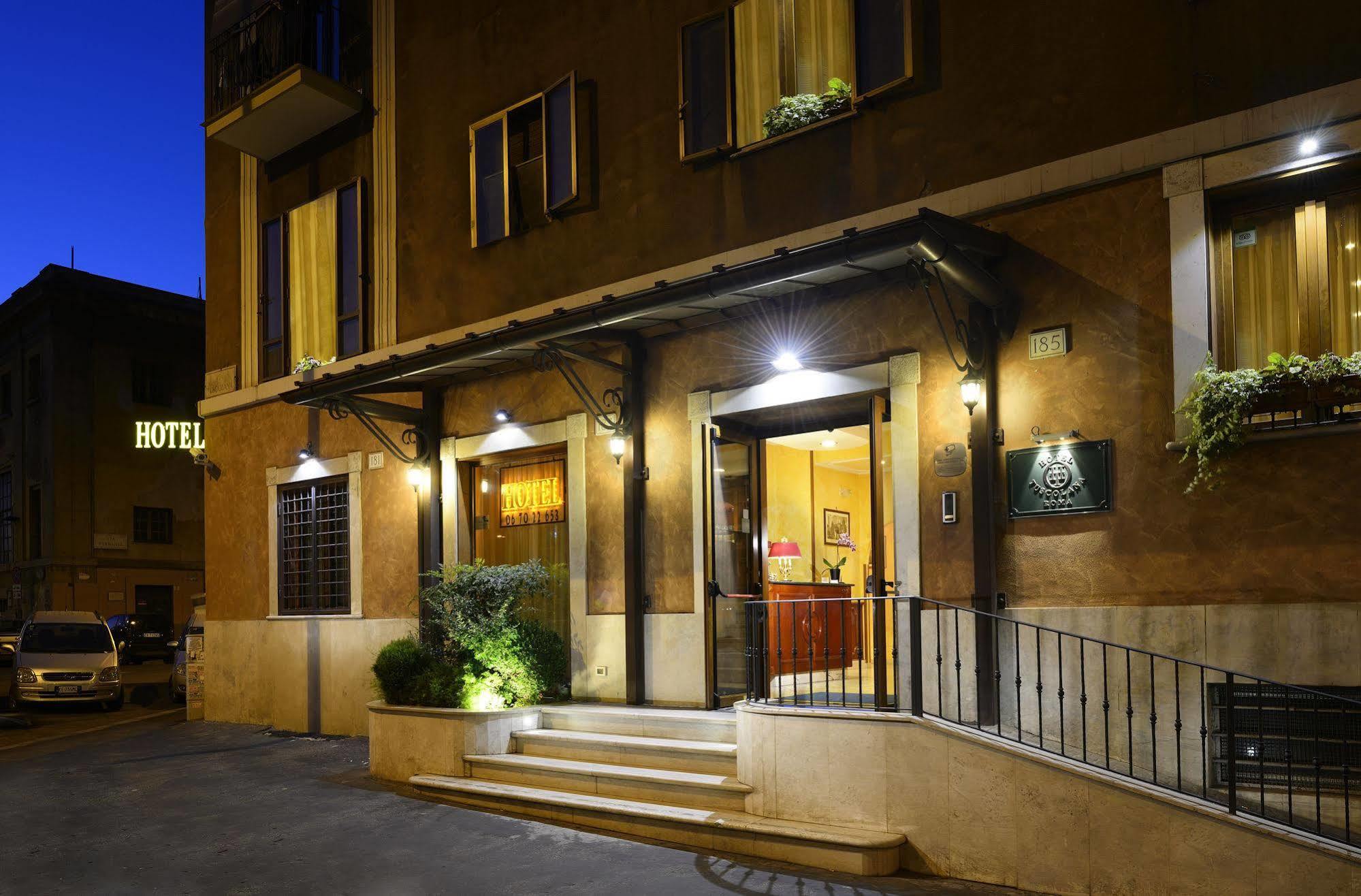 Hotel Tuscolana Roma Exterior foto