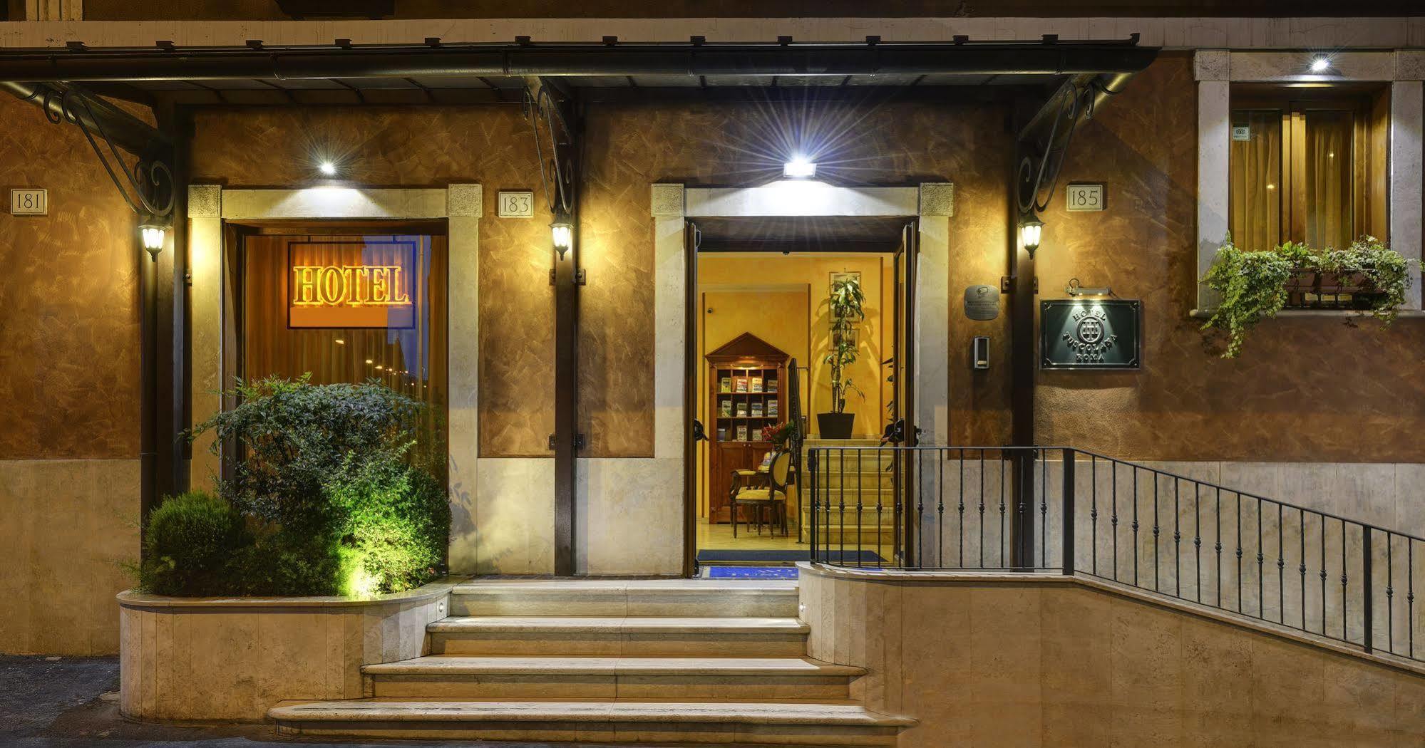 Hotel Tuscolana Roma Exterior foto